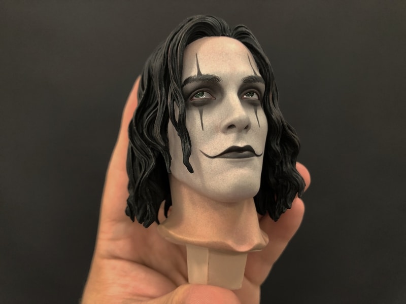 Side Show The Crow Head