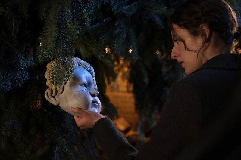 BE MINE VR | Nicole Moller