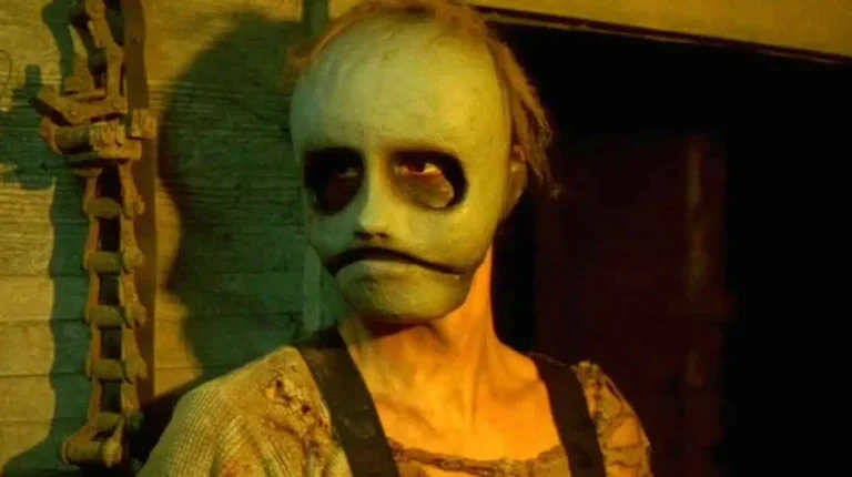 BEHIND THE MASK: THE RISE OF LESLIE VERNON (Credit: Anchor Bay Entertainment)