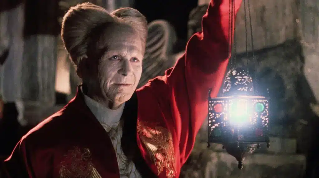 BRAM STOKER'S DRACULA (Credit: Columbia Pictures)