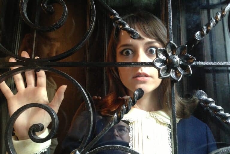 On Set: Mickey Keating’s Psychological Creepfest DARLING