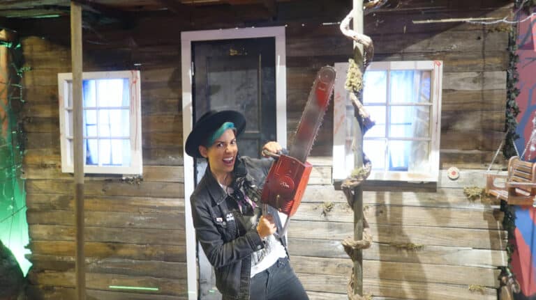 Fango Field Trip! Mystic Museum’s THE EVIL DEAD 40 Years Of Fear Immersive Horror Experience