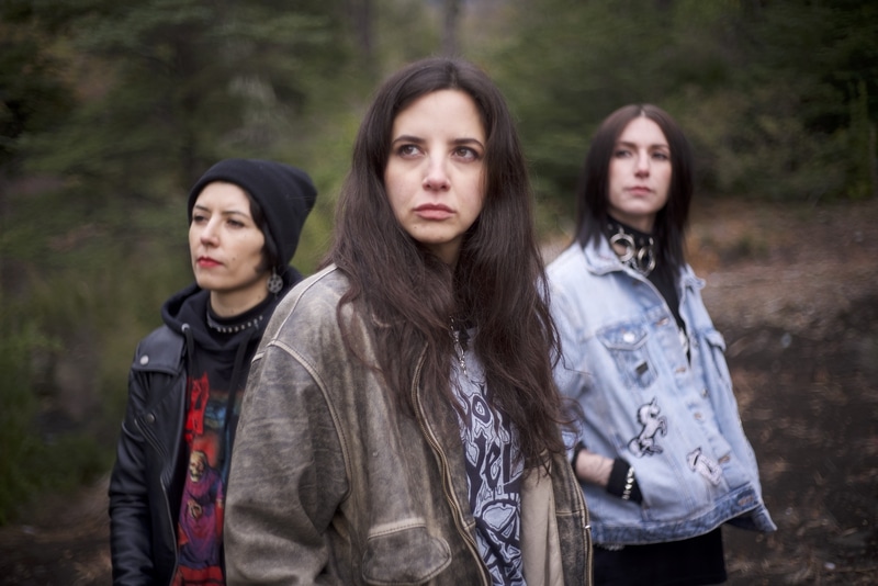 Invoking Yell Still 1