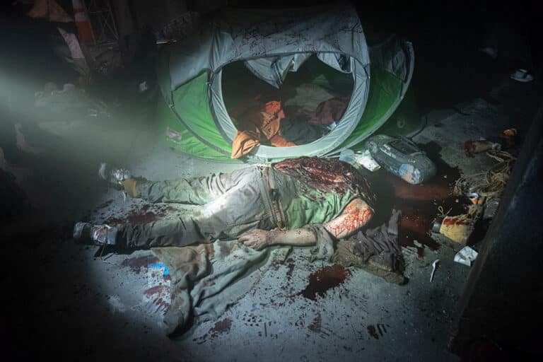 Showtime LET(s) THE RIGHT ONE IN:  Andrew Hinderaker