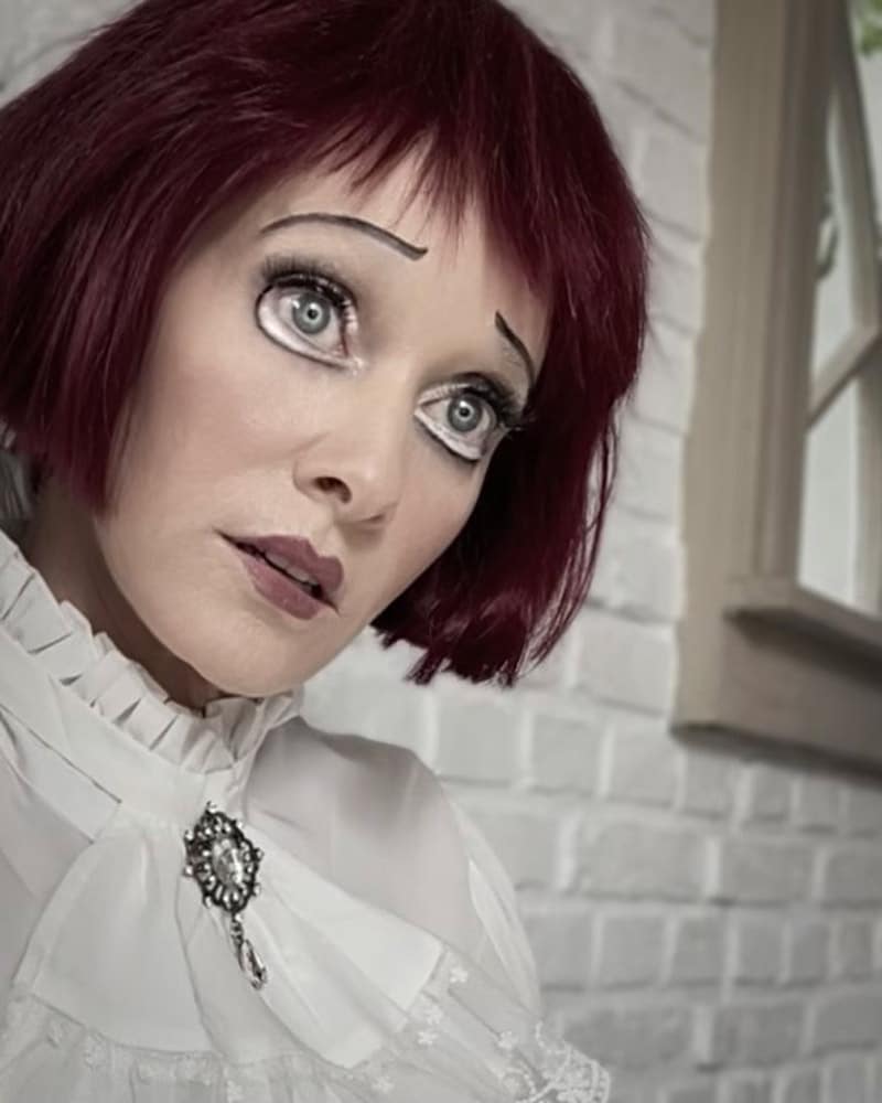 Barbara Crampton Doll Halloween Makeup