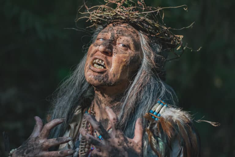 Shapeshifters And Witches With SATANIC HISPANICS Gigi Saul Guerrero And Raynor Shima