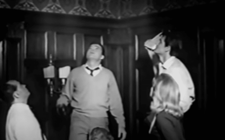 Wild Women With Steak Knives: GHOSTS OF HANLEY HOUSE (Louise Sherrill, 1968)