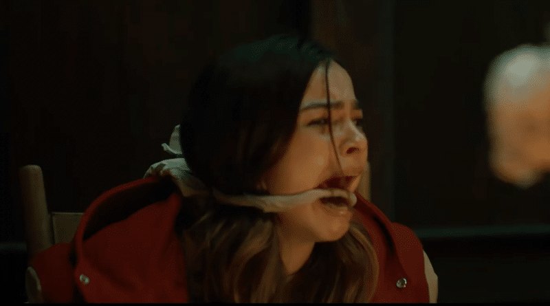 Thanksgiving Addison Rae