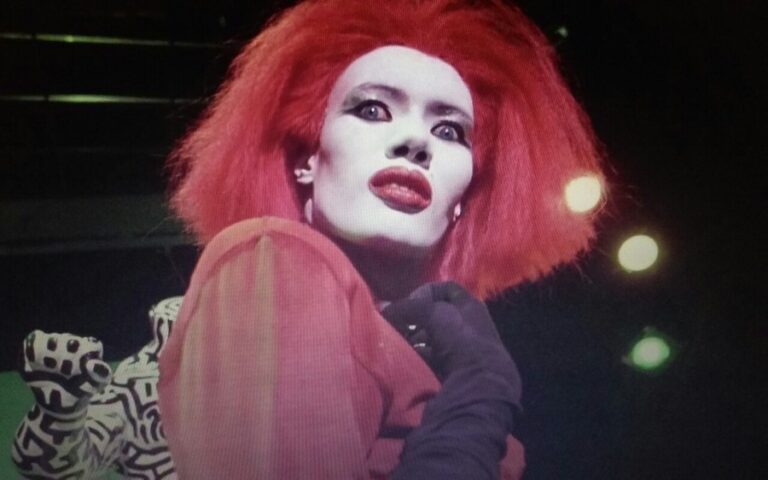 Be(ware) The Swallowing: Black Vampires In VAMPIRE IN BROOKLYN, VAMP And QUEEN OF THE DAMNED