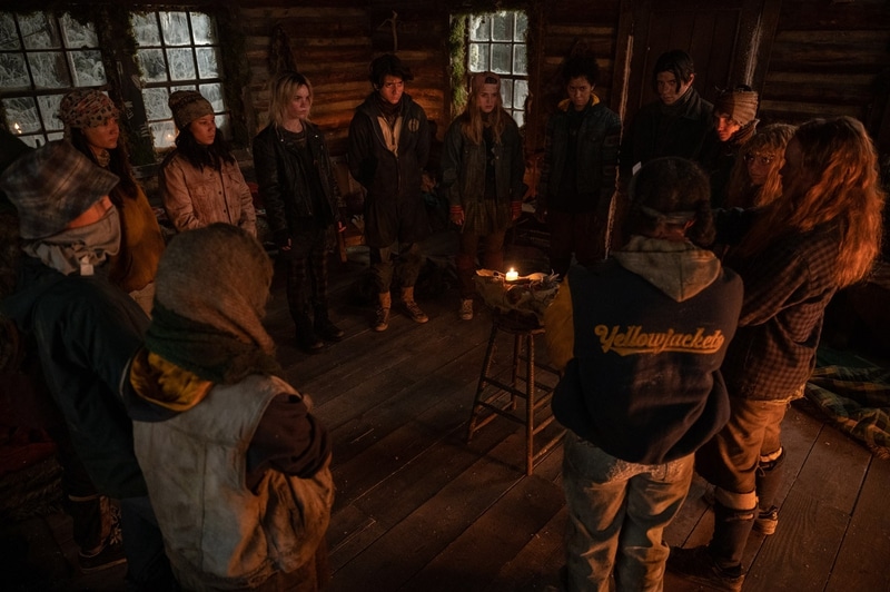 Yellowjackets_208_0011_R