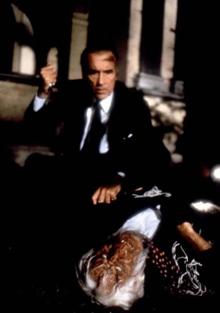 howling-ii-your-sister-is-a-werewolf_Hwpjl5