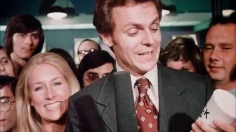 Follow Me to the Coward’s Corner: The Top 10 Horror Movie Gimmicks