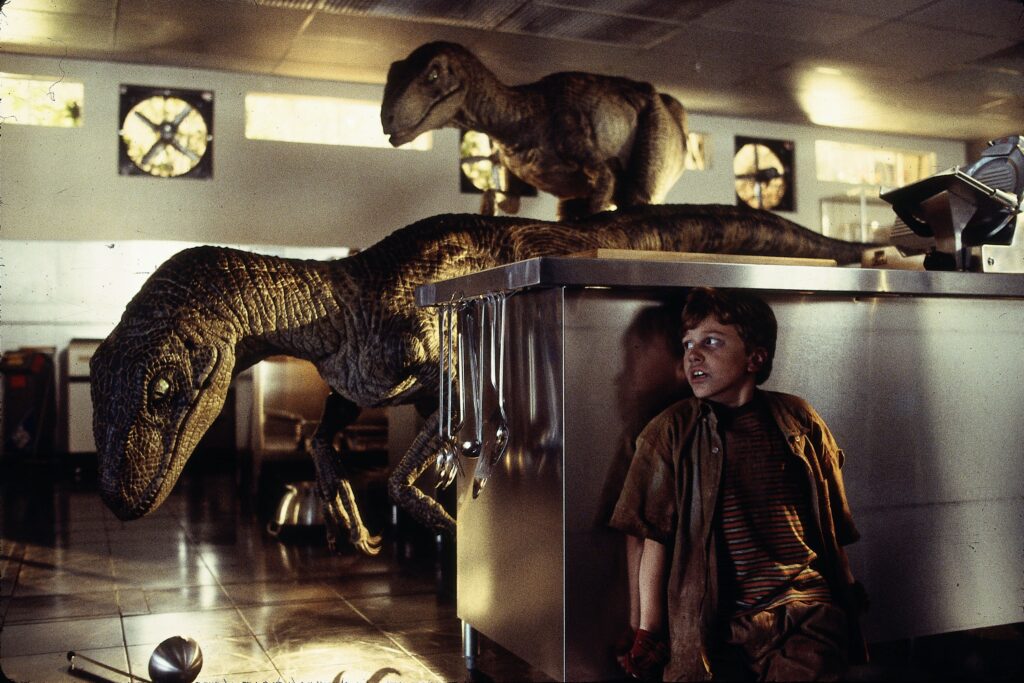 jurassic_park (1993) Raptors_In_The_Kitchen.jpeg