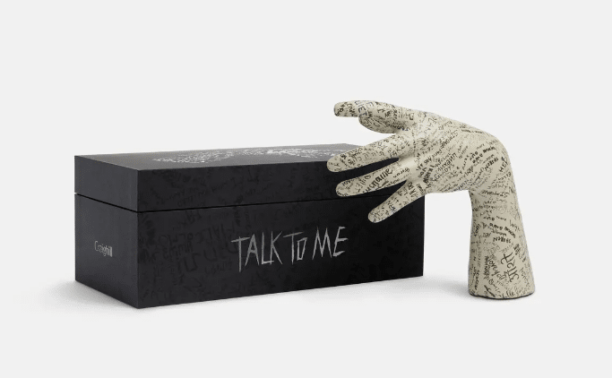talk-to-me-hand
