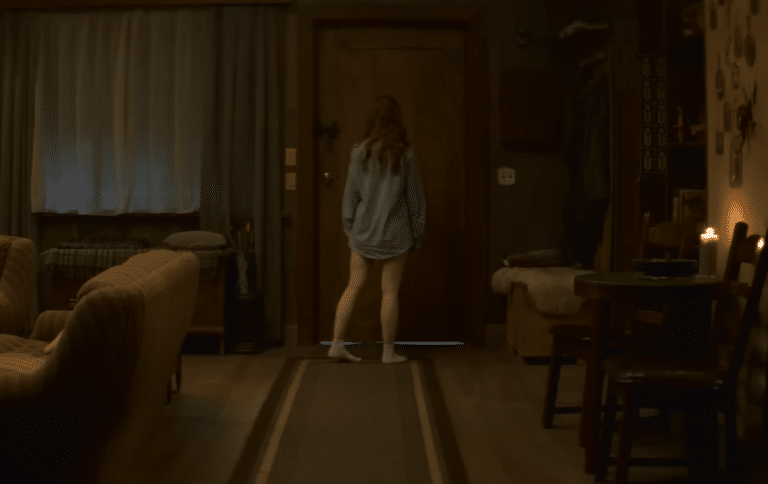 The First Clip From THE STRANGERS: CHAPTER 1 Is Knocking At The Door