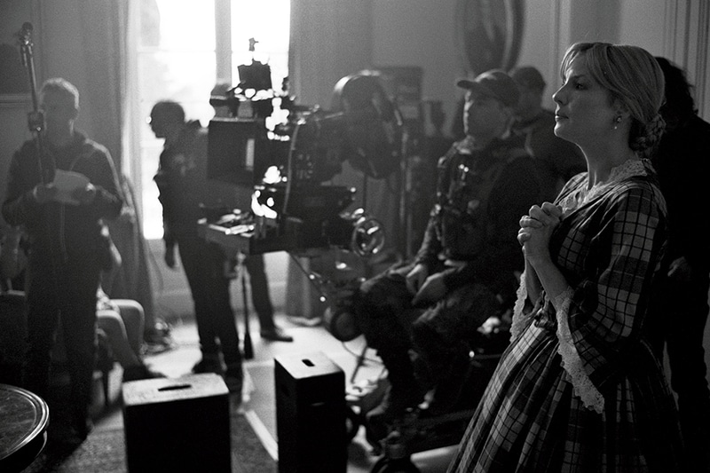 webTHE CURSED_BTS_Kelly Reilly_CourtesyLDEntertainment copy.jpg