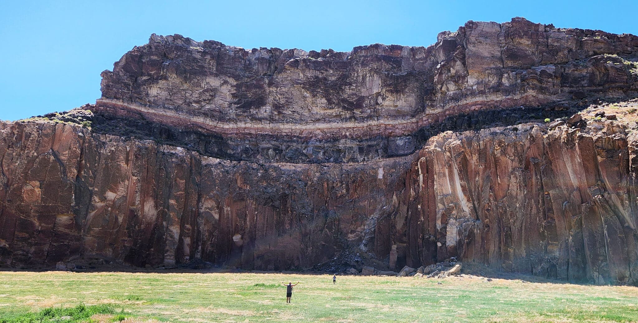 HORROR IN THE HIGH DESERT 3