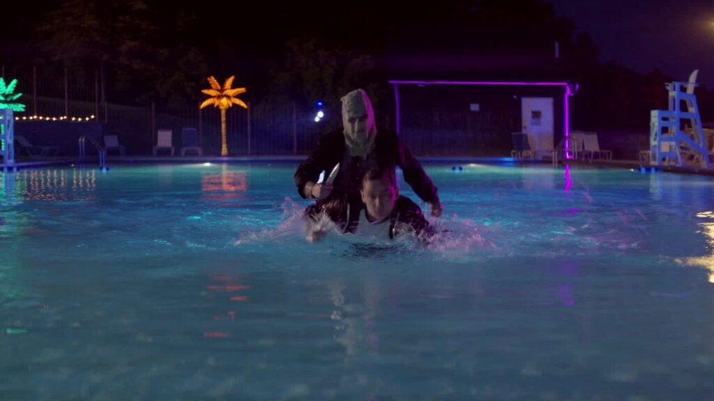 THE STRANGERS: PREY AT NIGHT Pool scene