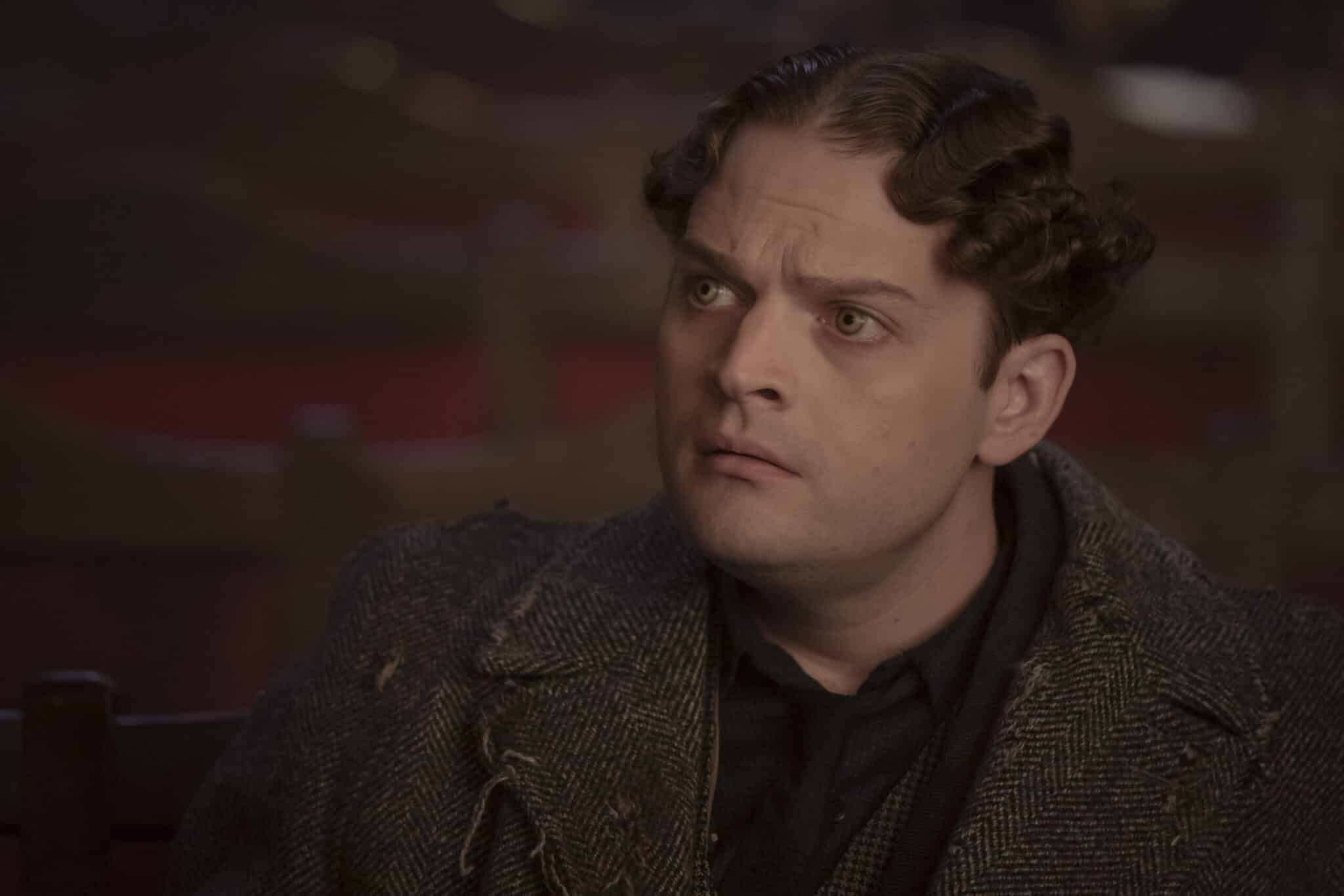 Chris Geary as Sam - Interview with the Vampire _ Season 2, Episode 6 - Photo Credit: Larry Horricks/AMC