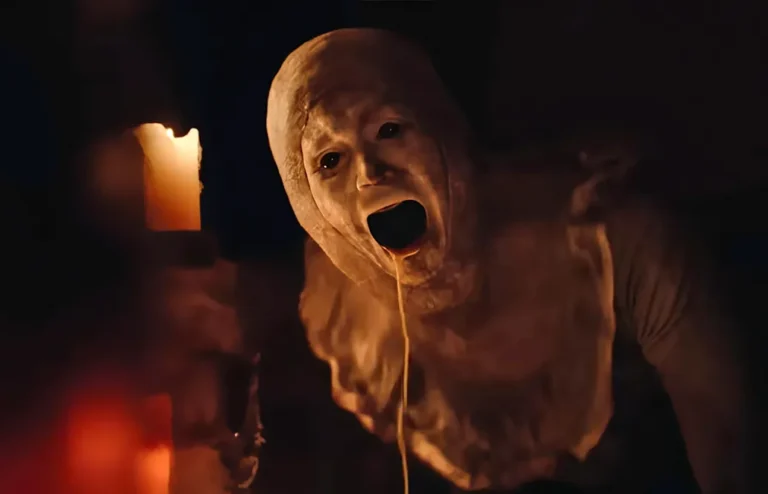 This KEEPER Honey Jar Hints At A Shared Perkins/Poohniverse