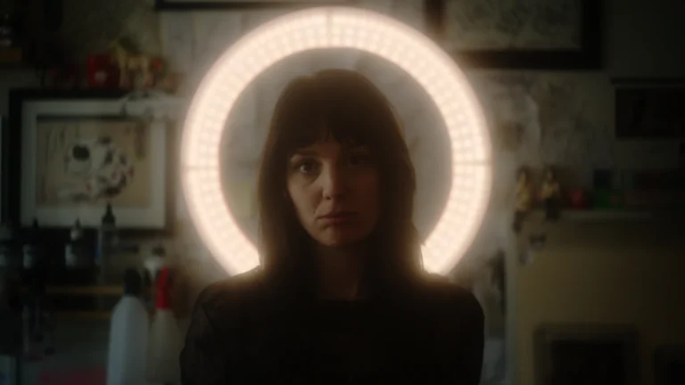 Alexandra McVicker in Alice Maio Mackay's THE SERPENT'S SKIN (Credit: Dark Star Pictures)