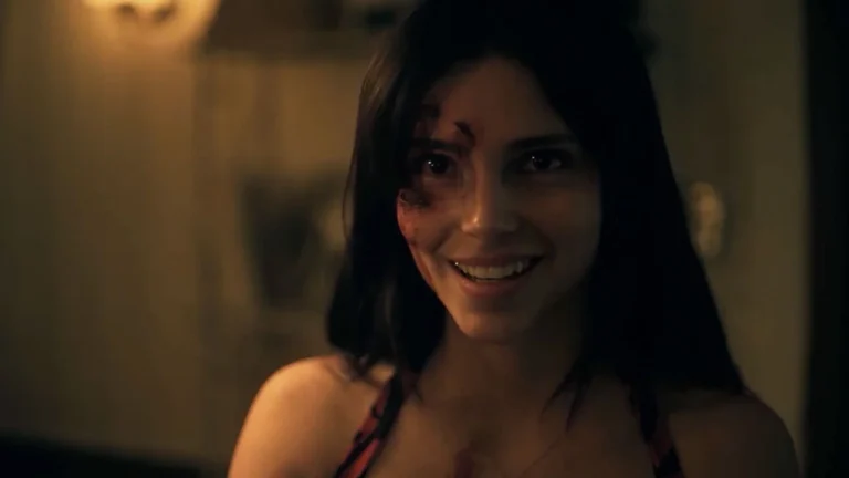 Inde Navarrette as Nikki in OBSESSION did her own stunts (Credit: Focus Features)