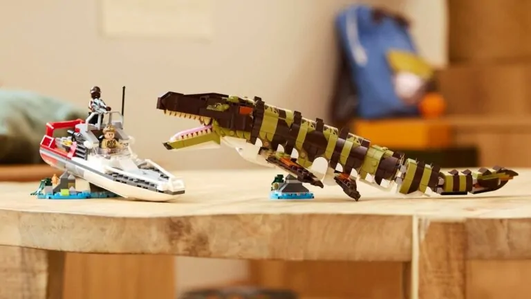 Here’s Our Best Look Yet At JURASSIC WORLD REBIRTH’s Dinos (In LEGO Form)