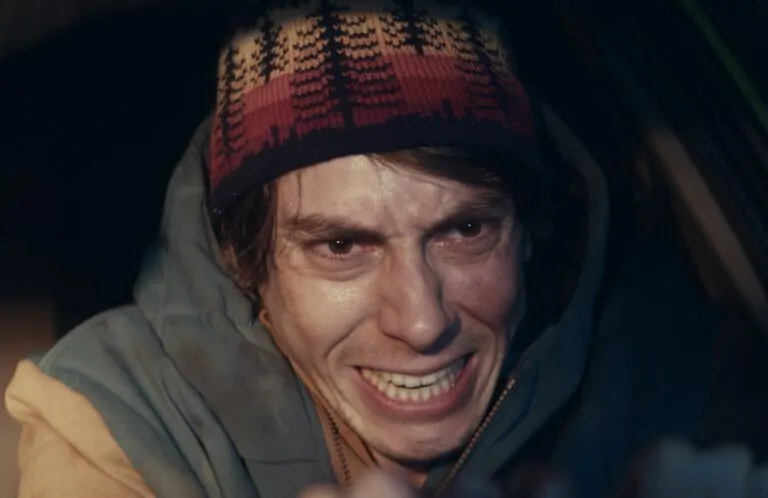 DELIVERY RUN (Credit: Saban Films)