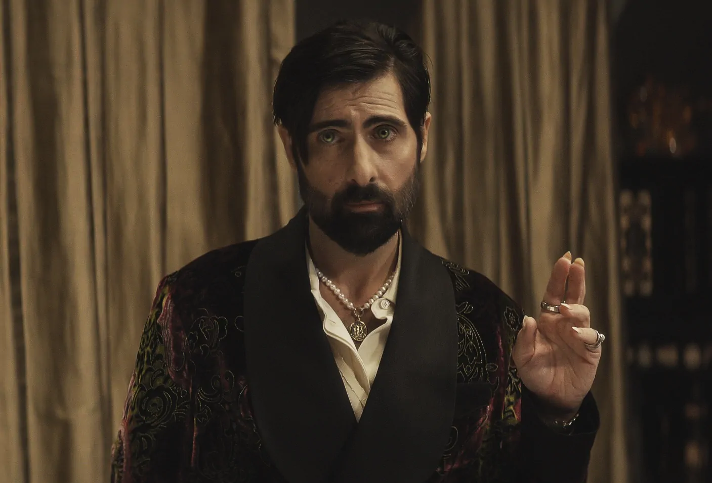 Jason Schwartzman as Burton in ANNE RICE's TALAMASCA (Credit: David Gennard/AMC)