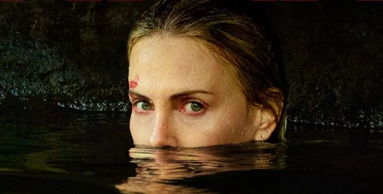 Charlize Theron in APEX (Credit: Netflix)